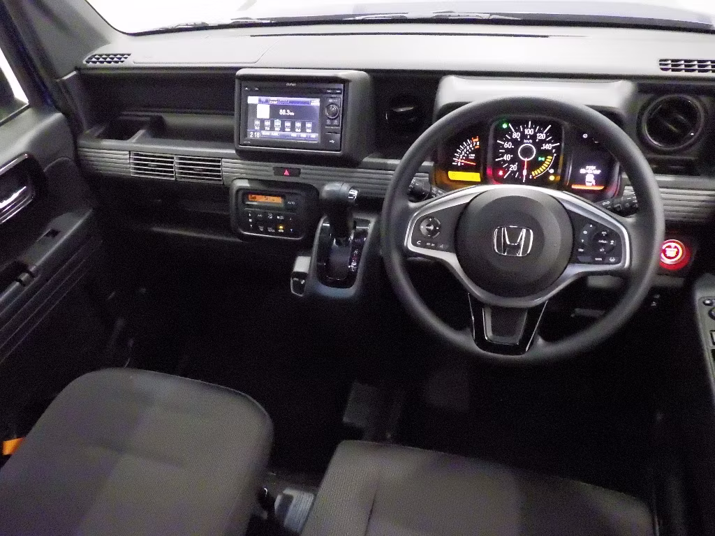 HONDA N-VAN