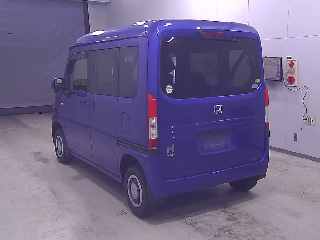 HONDA N-VAN