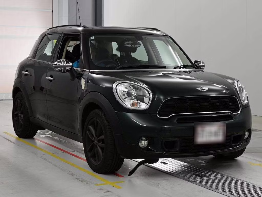 MINI CROSSOVER