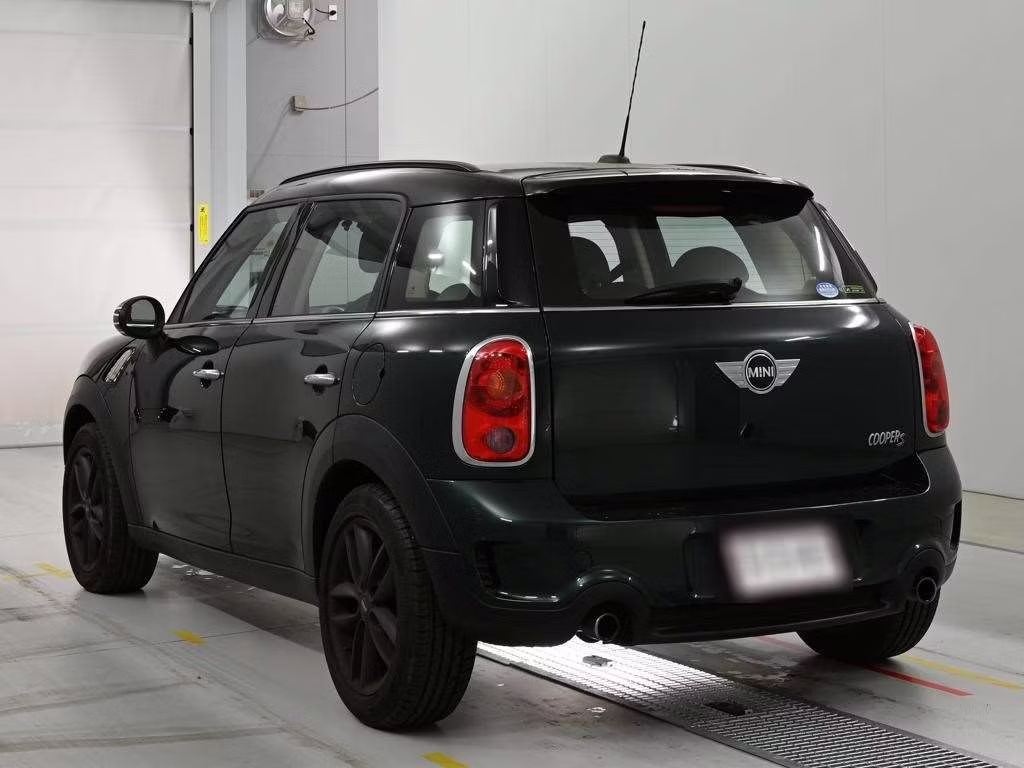 MINI CROSSOVER