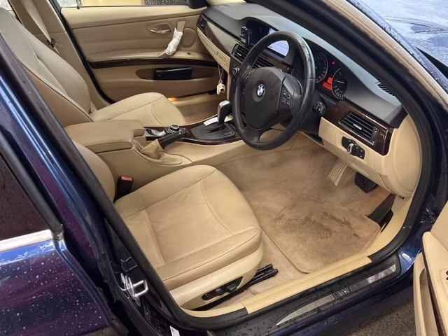 BMW 3-SERIES