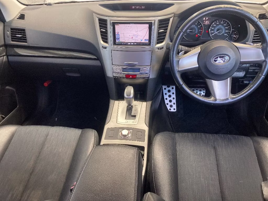 SUBARU LEGACY B4