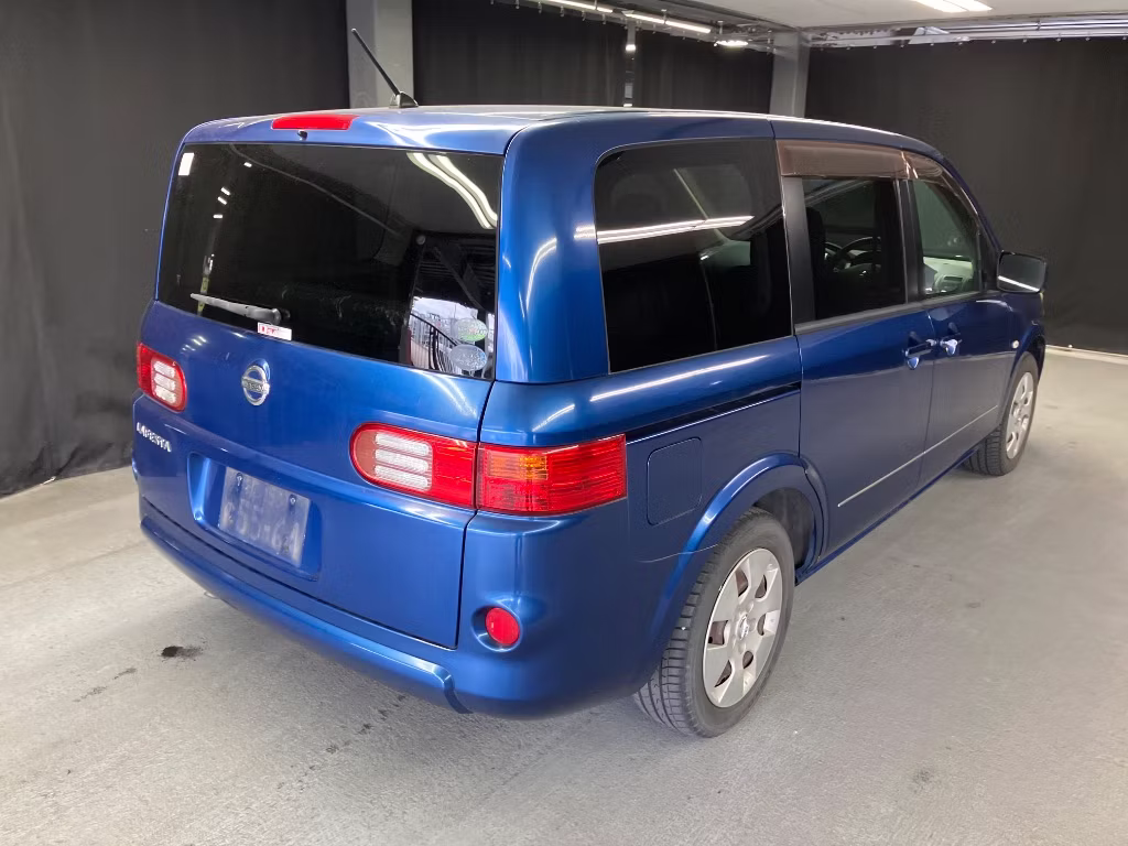 NISSAN LAFESTA