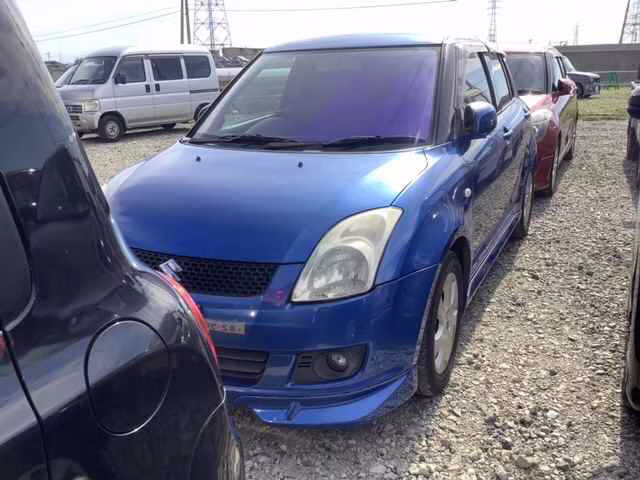 SUZUKI SWIFT