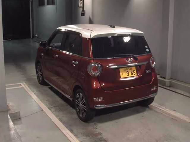 DAIHATSU CAST
