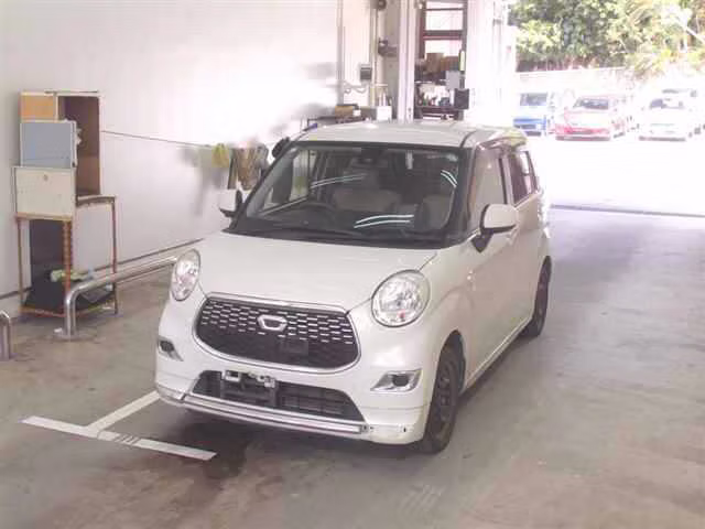 DAIHATSU CAST