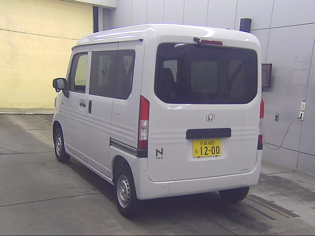 HONDA N-VAN