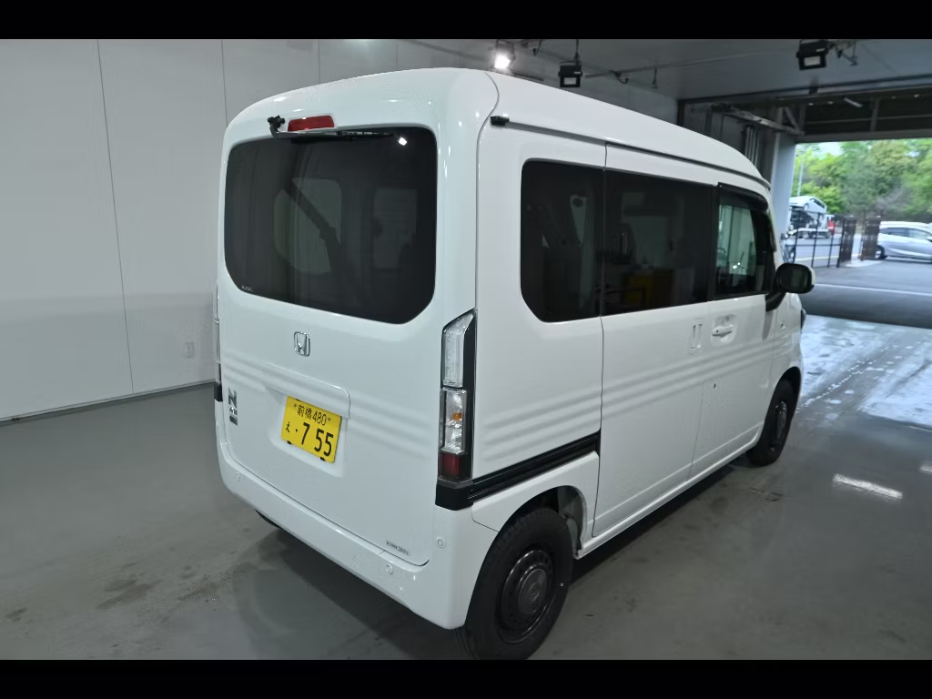 HONDA N-VAN