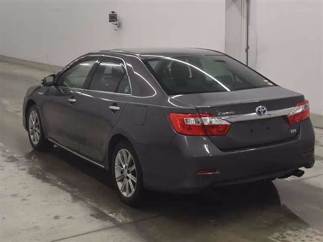 TOYOTA CAMRY