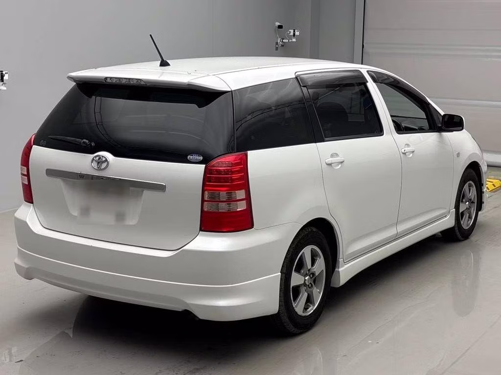 TOYOTA WISH