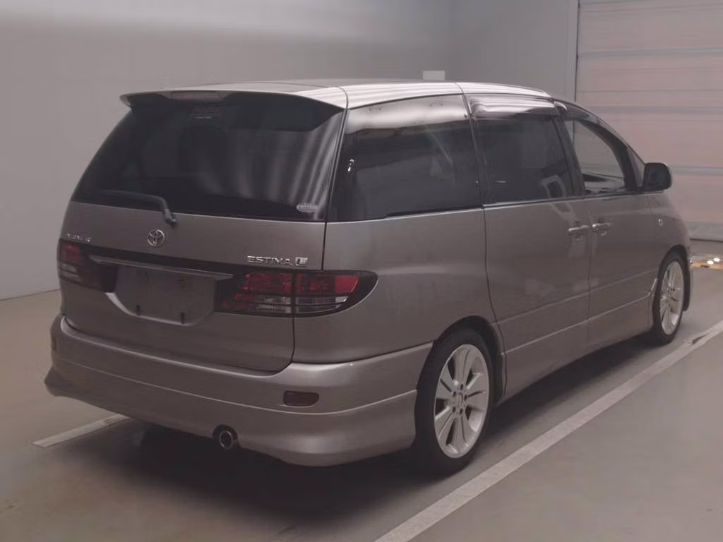 TOYOTA ESTIMA
