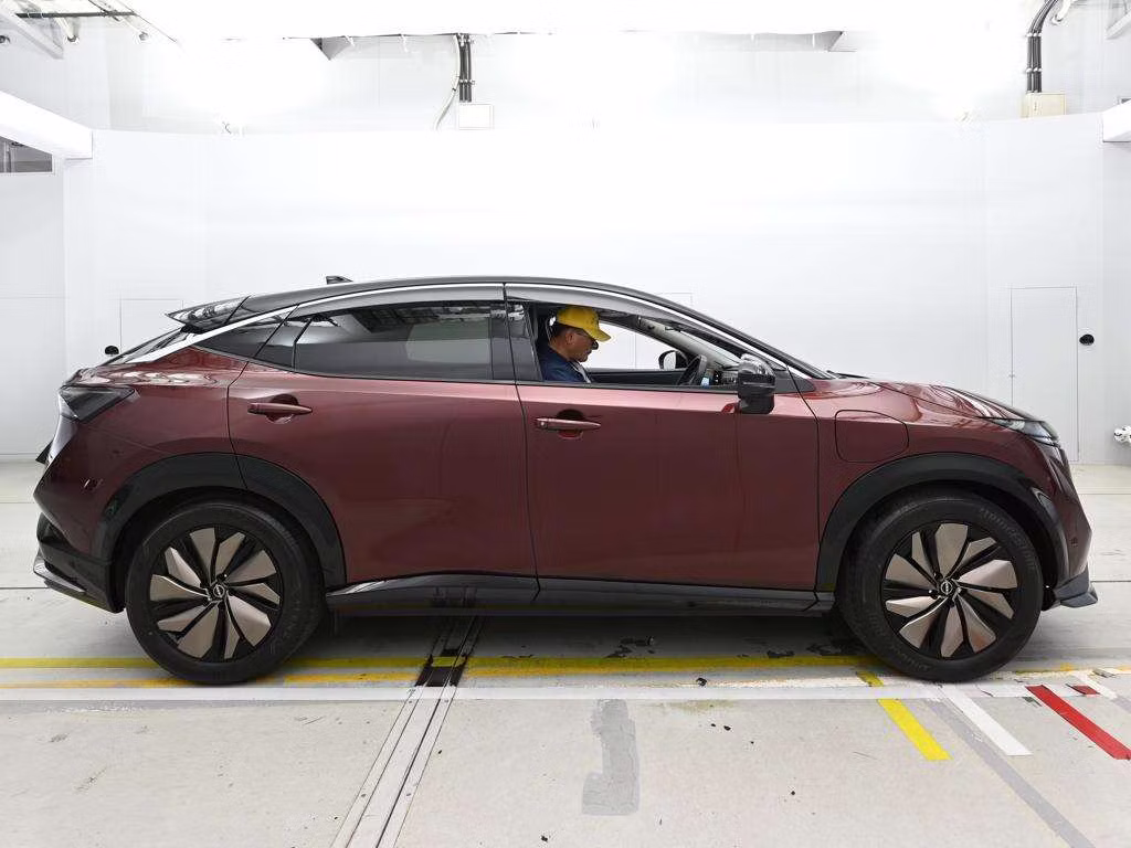 NISSAN ARIYA