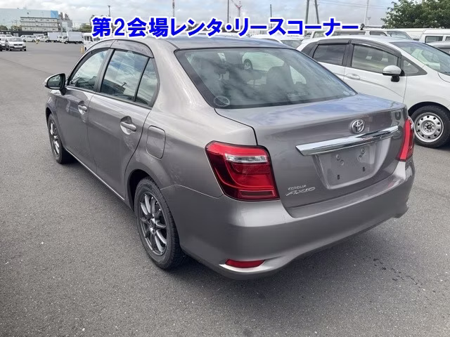 TOYOTA COROLLA AXIO
