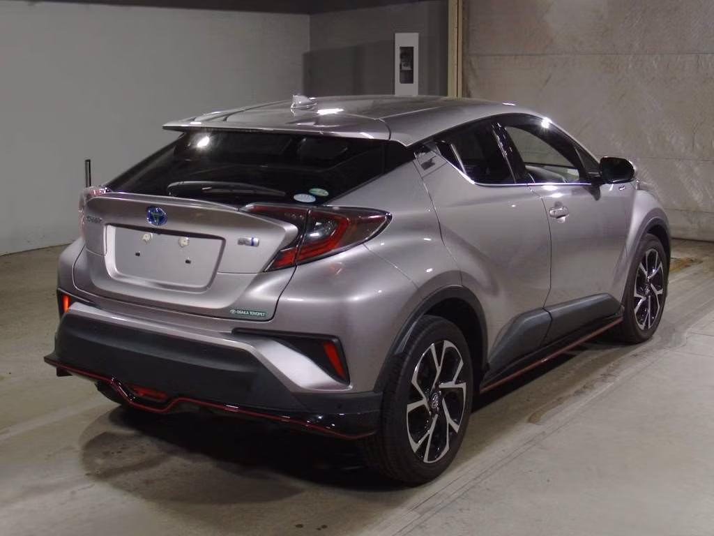 TOYOTA C-HR