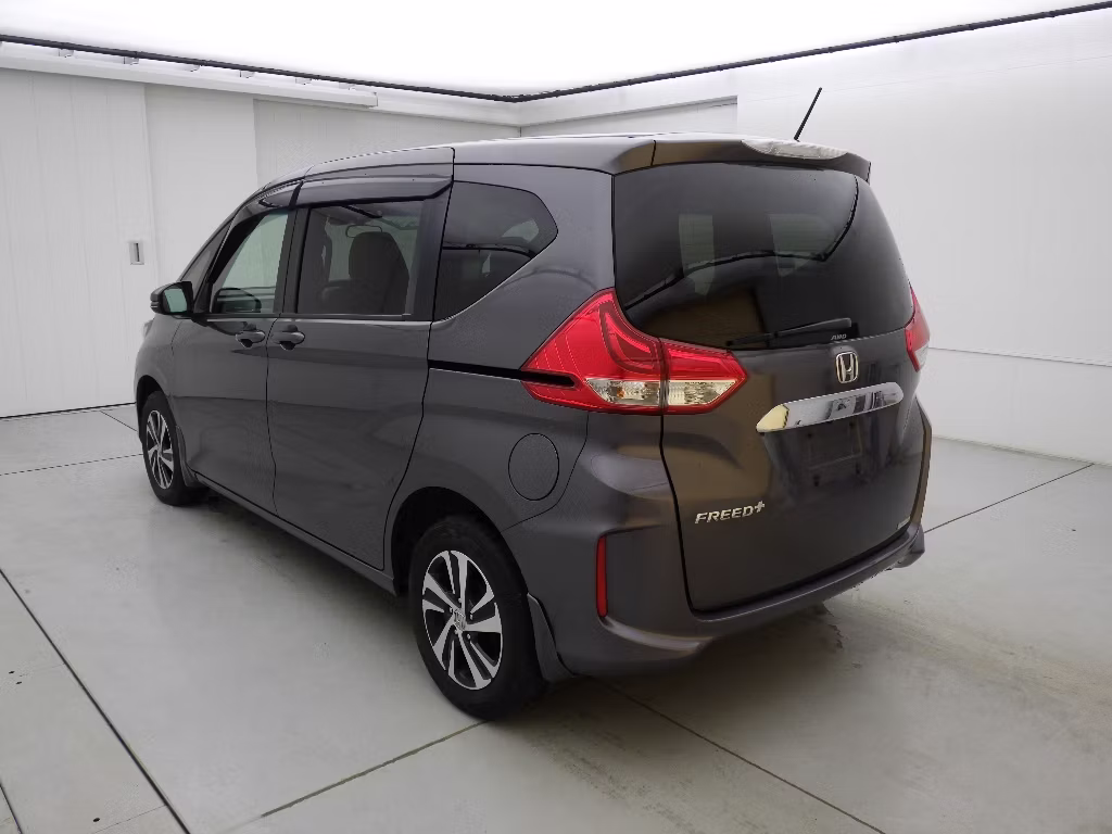 HONDA FREED+