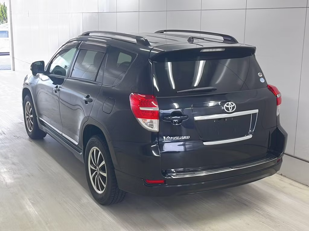 TOYOTA VANGUARD