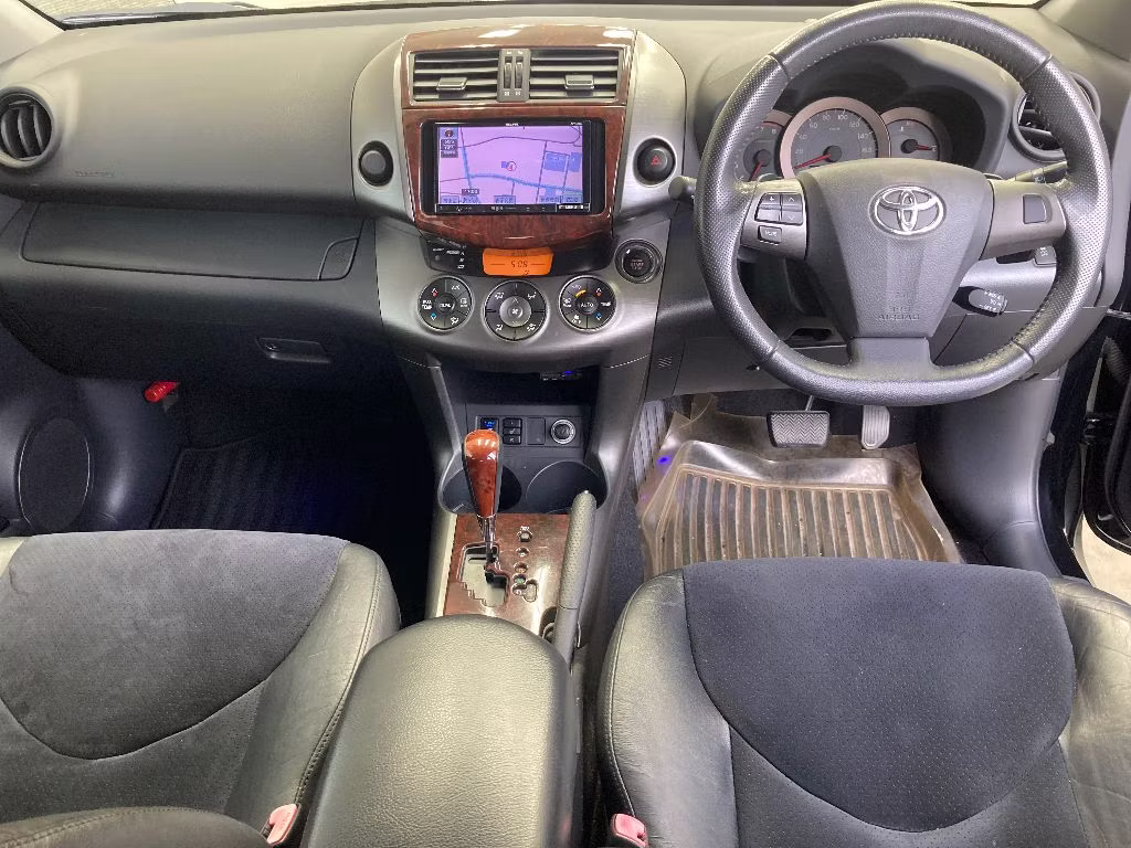 TOYOTA VANGUARD