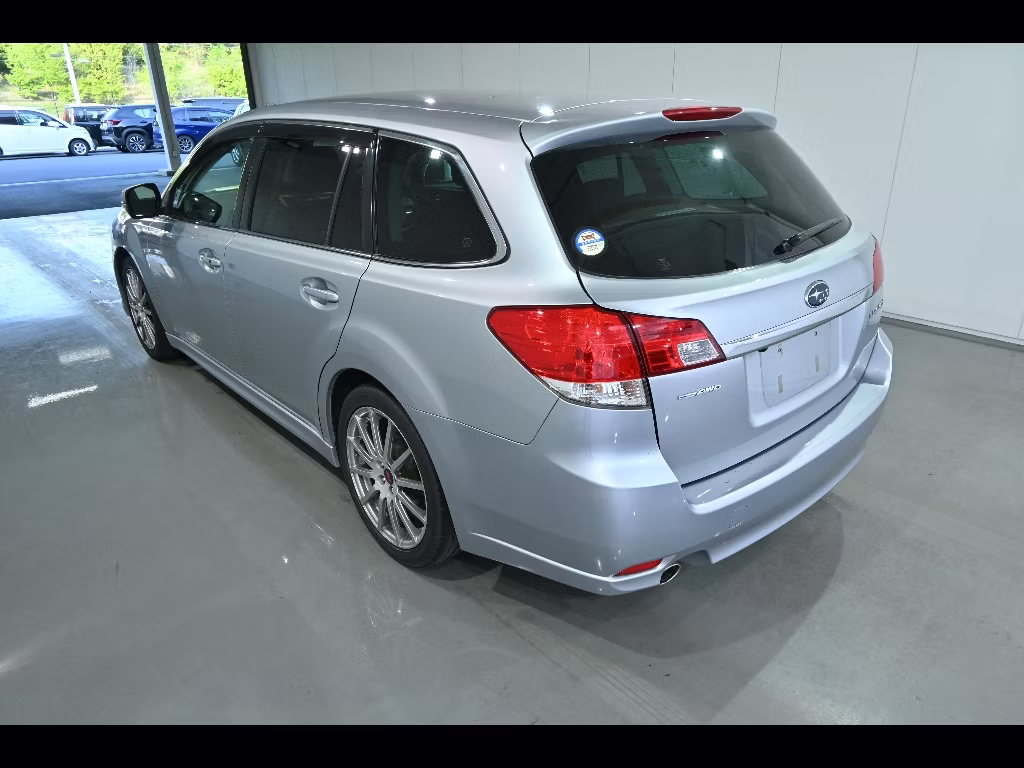 SUBARU LEGACY