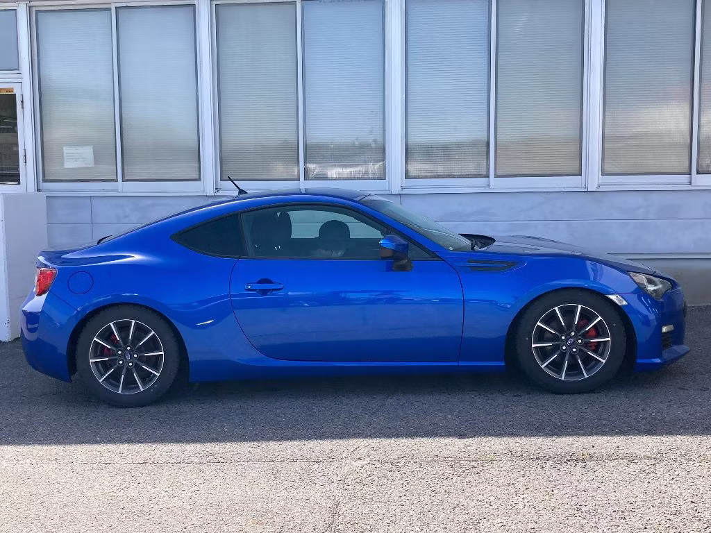 SUBARU BRZ