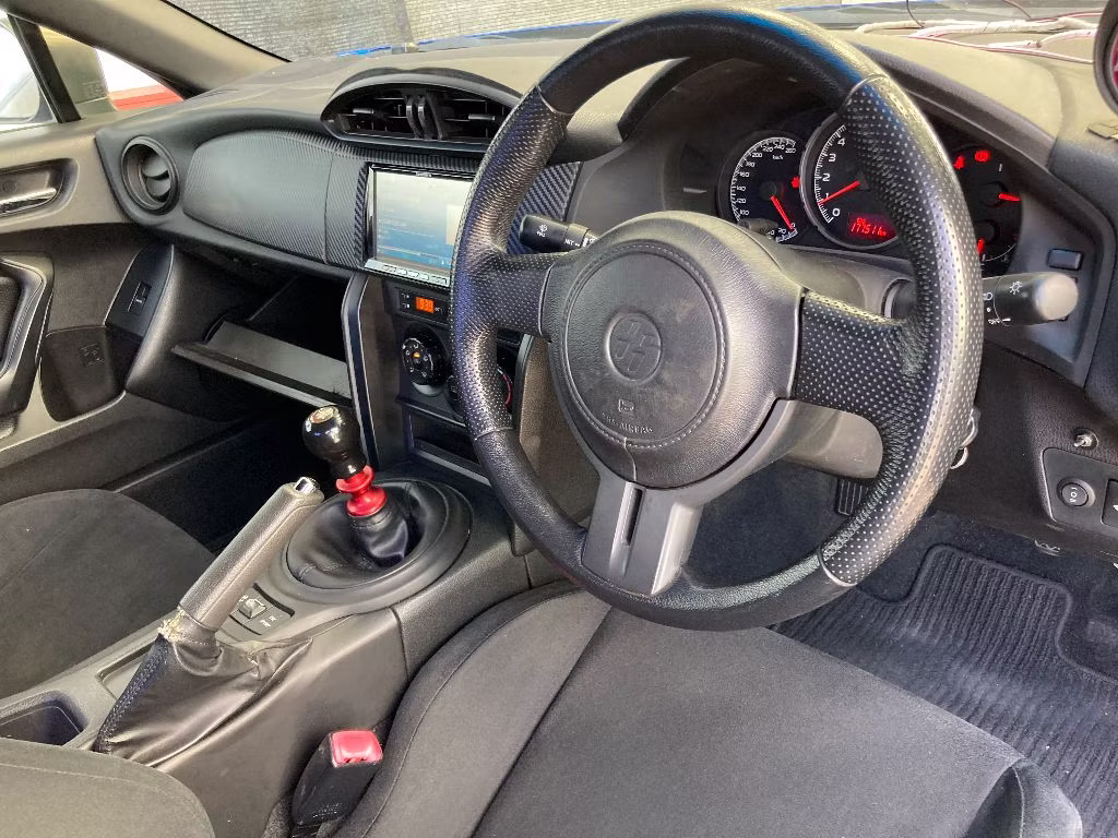 SUBARU BRZ