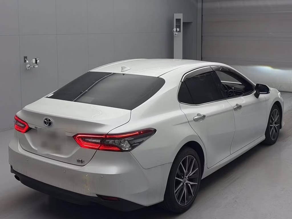 TOYOTA CAMRY