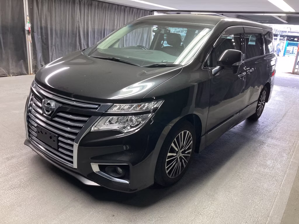 NISSAN ELGRAND