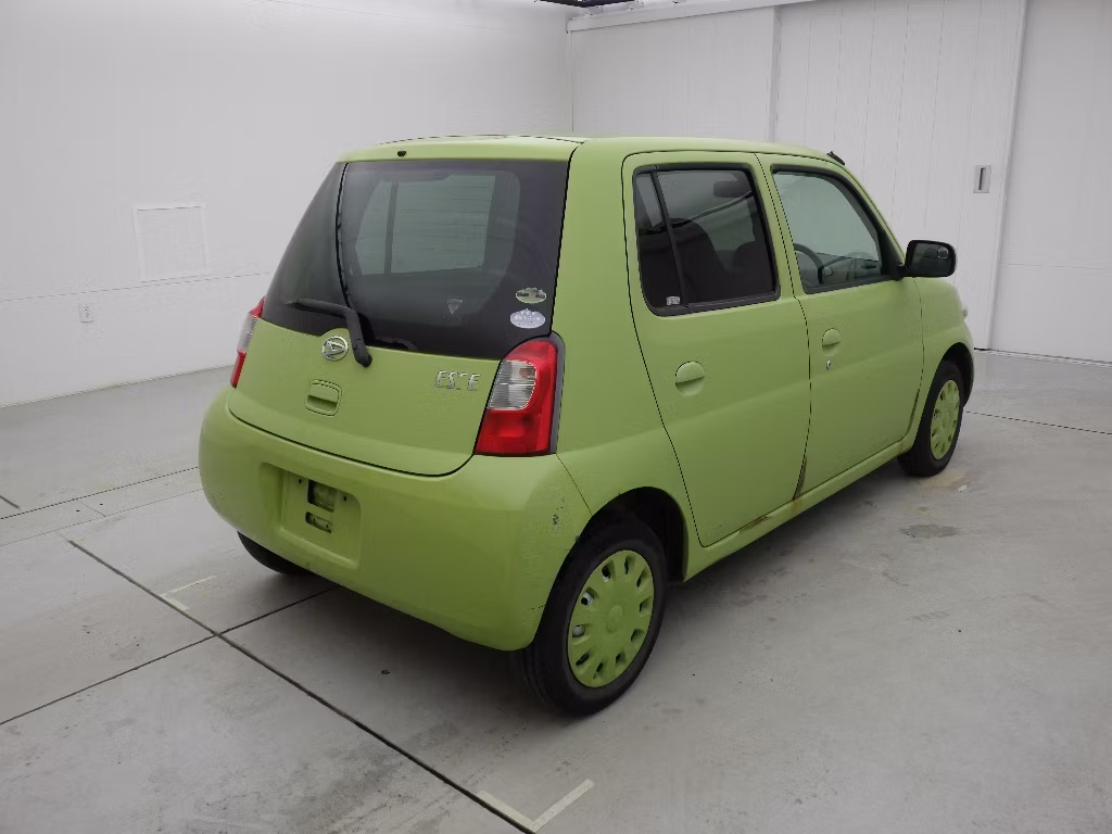 DAIHATSU ESSE