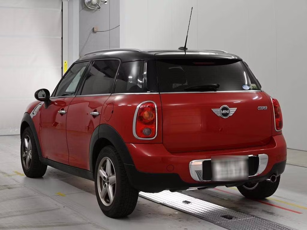MINI CROSSOVER