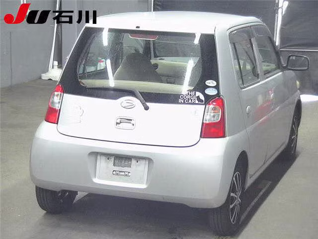 DAIHATSU ESSE