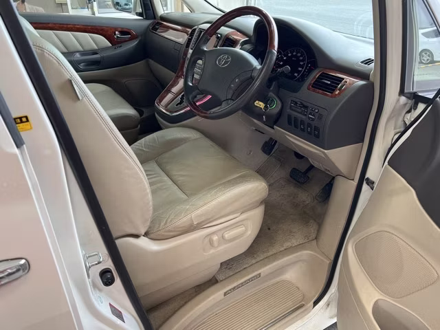 TOYOTA ALPHARD