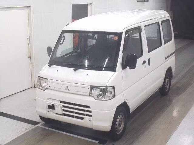 MITSUBISHI MINICAB