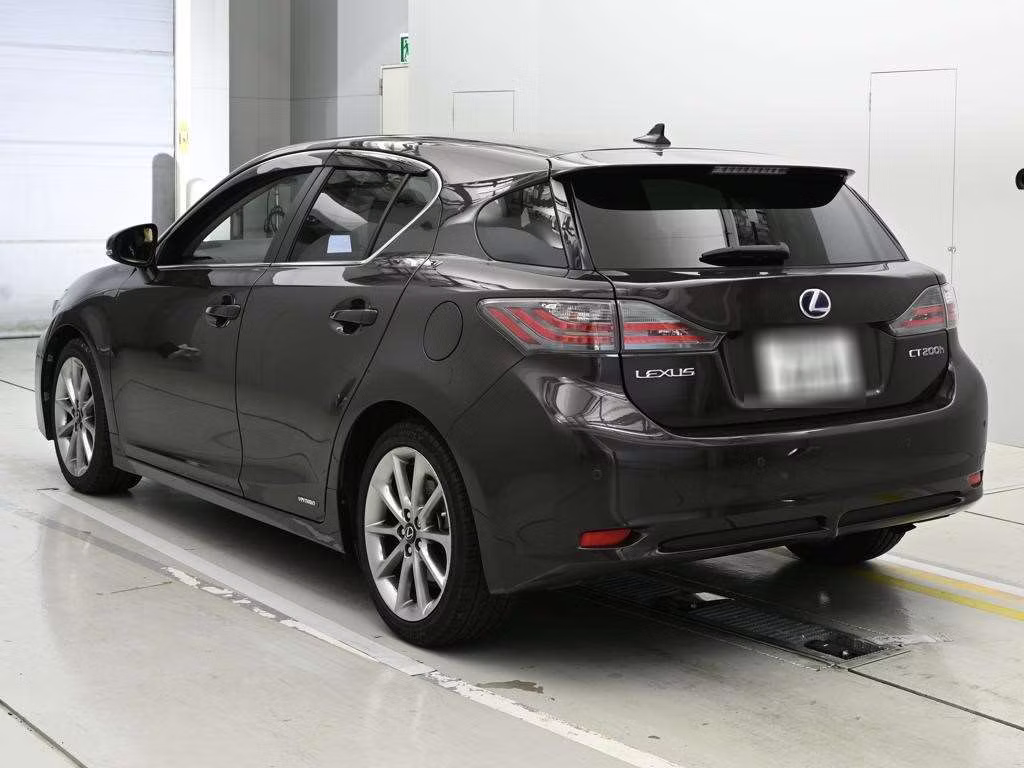 LEXUS CT200H
