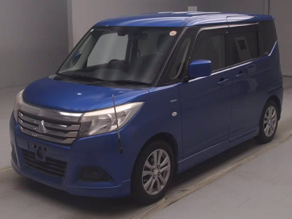 MITSUBISHI DELICA D:2
