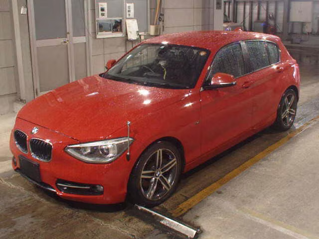 BMW 1-SERIES