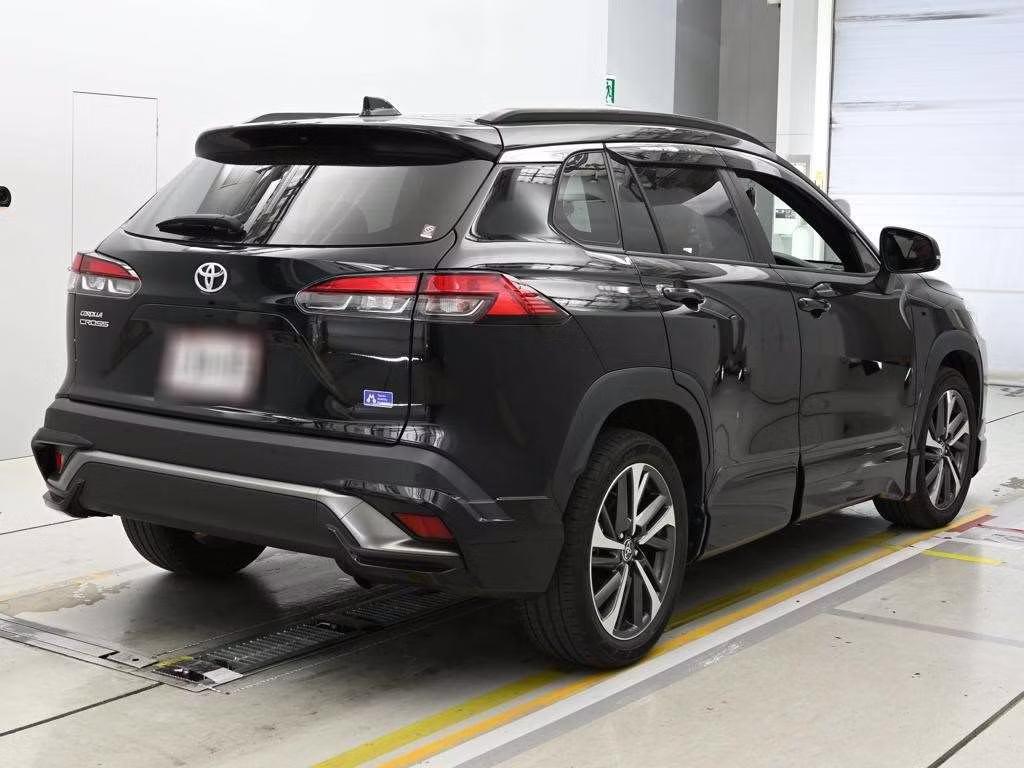 TOYOTA COROLLA CROSS