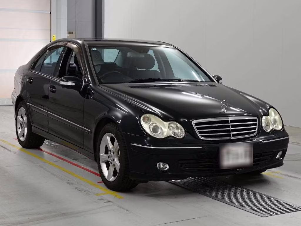MERCEDES-BENZ C-CLASS