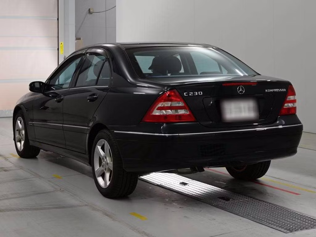 MERCEDES-BENZ C-CLASS