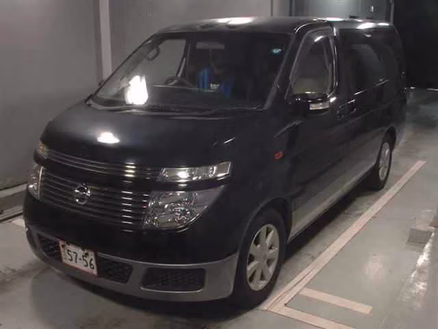 NISSAN ELGRAND