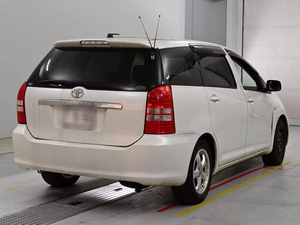 TOYOTA WISH