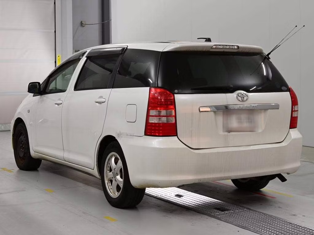 TOYOTA WISH