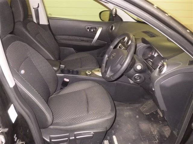 NISSAN DUALIS