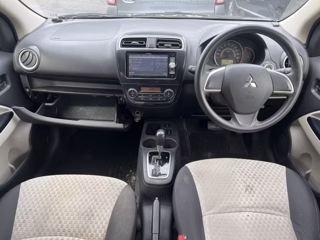 MITSUBISHI MIRAGE