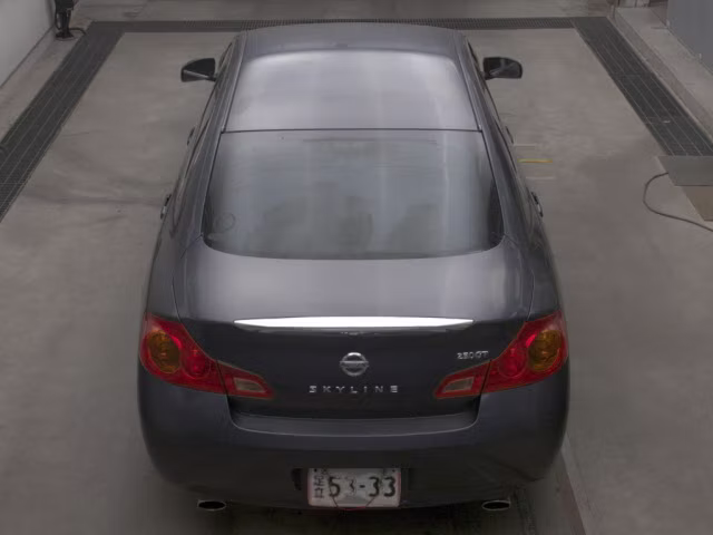 NISSAN SKYLINE