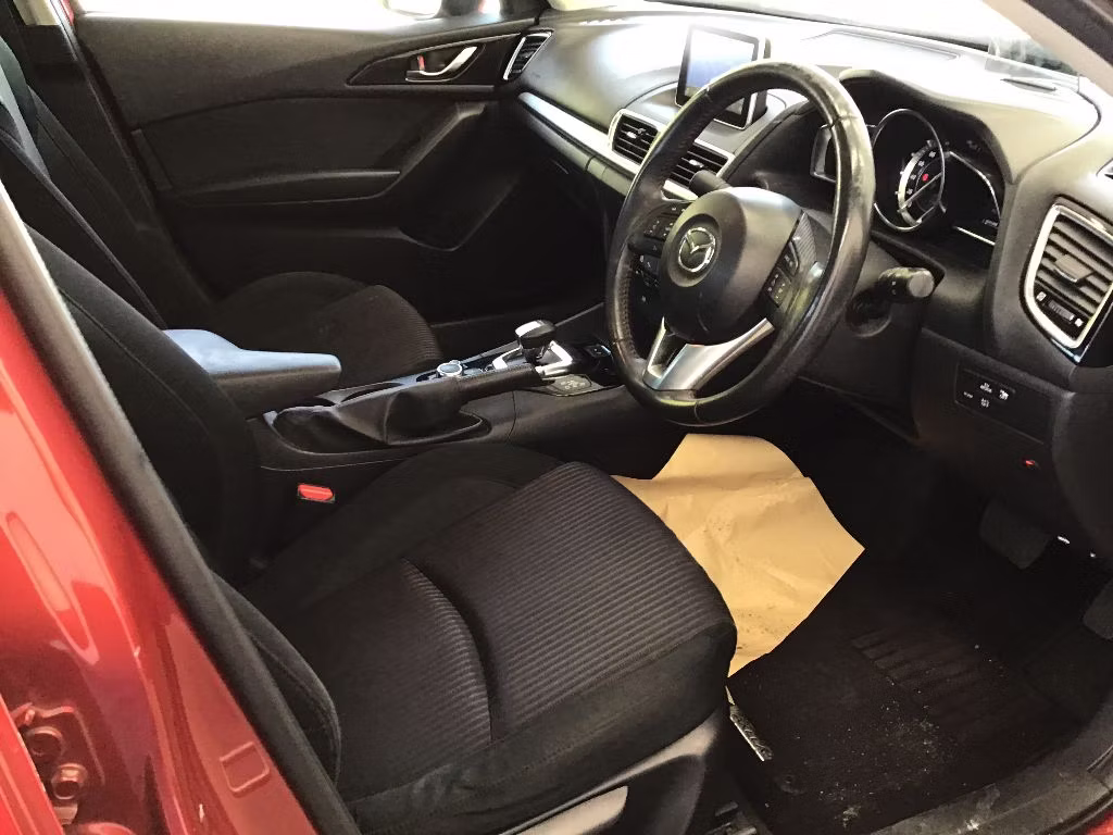 MAZDA AXELA