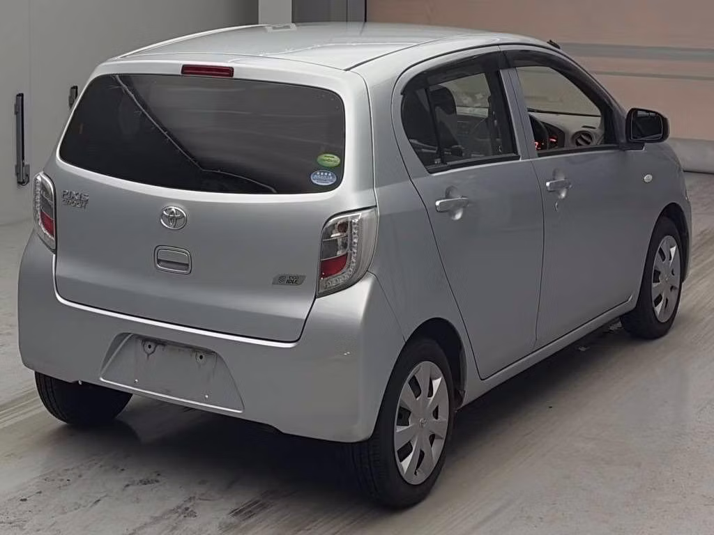TOYOTA PIXIS EPOCH