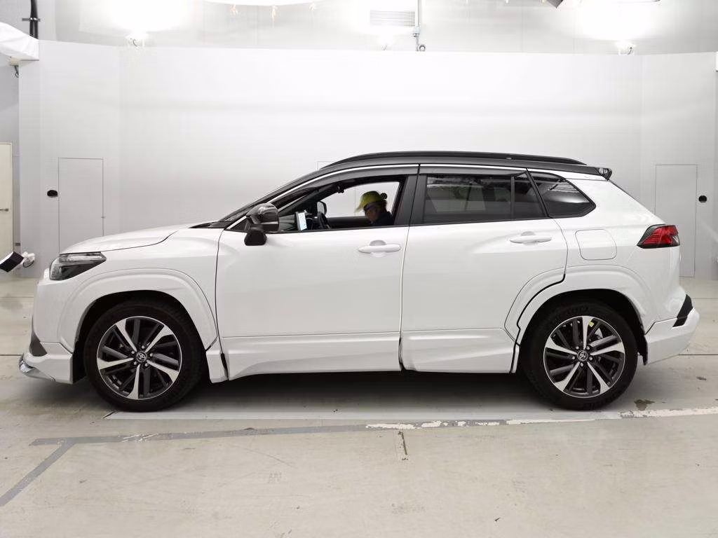 TOYOTA COROLLA CROSS
