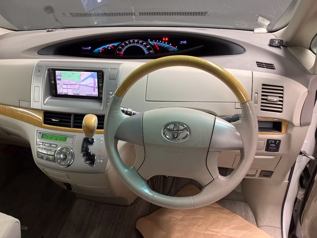 TOYOTA ESTIMA
