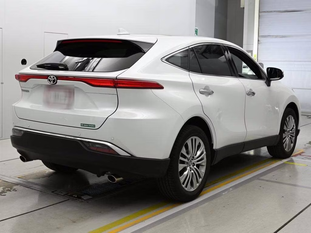 TOYOTA HARRIER