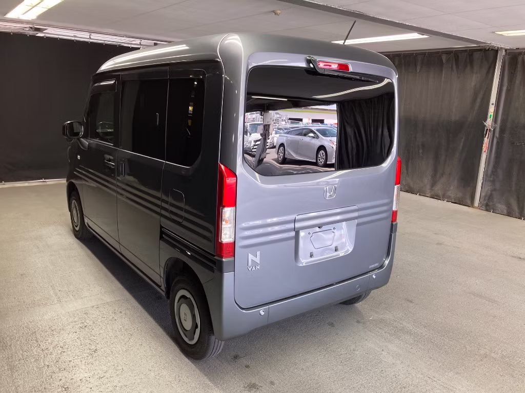 HONDA N-VAN