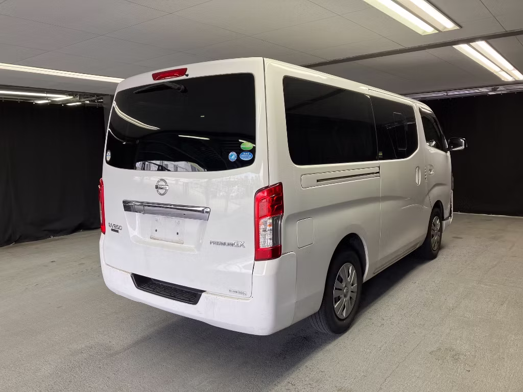 NISSAN NV350 CARAVAN